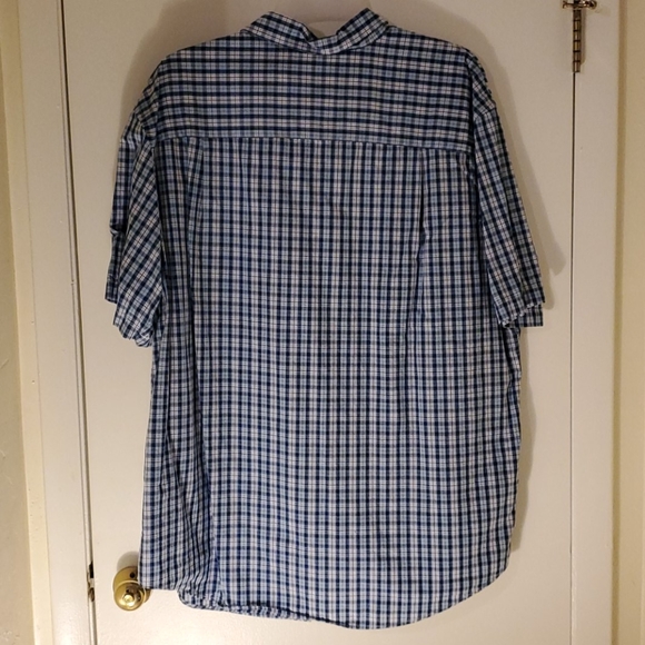 IZOD Big&Tall Men's Shirt - Picture 4 of 4